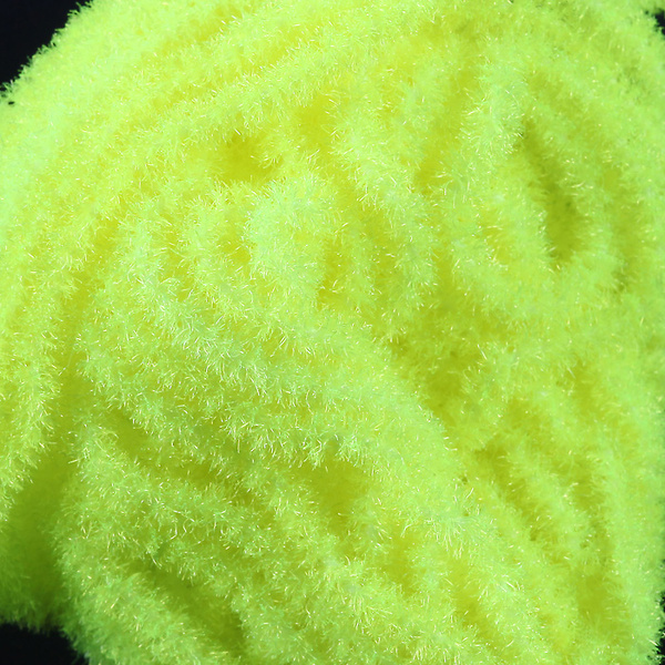 Hareline Trilobal Antron Chenille Medium